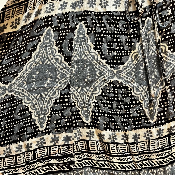 Charming Free People Preowned M mini tunic dress, bell or angel wing sleeves EX - Picture 4 of 9